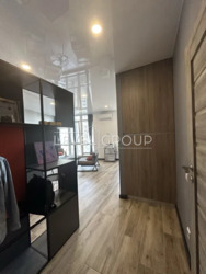 Квартира з дизайнерським ремонтом, 43м, Івасюка 2д фото 6 Квартира з дизайнерським ремонтом, 43м, Івасюка 2д фото 6