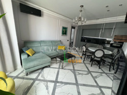 ������ 1� ������, �������, ������ �������� � �� Chelsea Tower, ��������� ���� 3