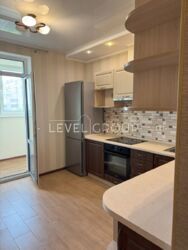    . (), 71- 110 000 $  2