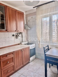 Продається 3 кімнатна квартира, поруч метро Вокзальна 15 хв пішки фото 1 Продається 3 кімнатна квартира, поруч метро Вокзальна 15 хв пішки фото 1