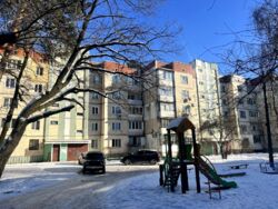 ��������� �������� 3-������� �������� � �������������� ������ �� �������: ���. ����������� 4�. ���� 1