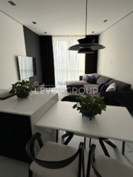 ������ ������������ �������� 61 �. �� �����-����� 'Greenville Park' ���� 31