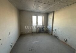 ������ 3� ������� �� ���.��������� 27/4 ���� 10