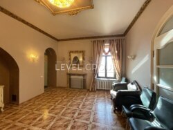 VIP-: 200²   .  4.     .  20