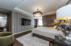 193²        Jack House!  15