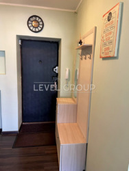 ������ 1-������� �������� ���. ��������, 21 (10�15 �� ���� �� ����� ���������) ���� 18