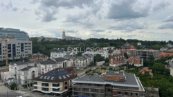 ������ �������� 101 �2 ����������������, 8 ���� 10