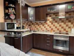 Продаж світлої та затишної двох кімнатної квартири з ремонтом по вул. Милославська, 47А. фото 1 Продаж світлої та затишної двох кімнатної квартири з ремонтом по вул. Милославська, 47А. фото 1