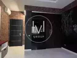 Чудова 3-кімнатна квартира в центрі Києва по вул. Обсерваторна 10, 121 кв.м. фото 17 Чудова 3-кімнатна квартира в центрі Києва по вул. Обсерваторна 10, 121 кв.м. фото 17