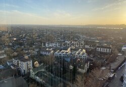 ������ �������� 59 �² � ��������� �� ������ � 3 �� �� ����� �������� ���� 11