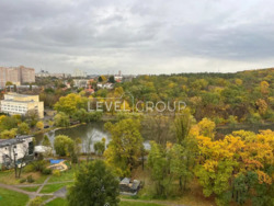  2-    White Lines  8