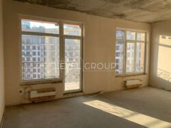  3-    52  (Pechersk Plaza)  5