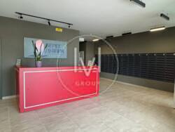 2   742  ' '    , River mall  14