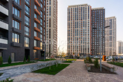 �������� ��: �������� (115 �.��) �� ������� ������� ��������� ��������� ����� (40+ ��.�). ���� 1