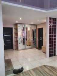 ЕКСКЛЮЗИВНА 5-К КВАРТИРА 146 М² З АВТОРСЬКИМ РЕМОНТОМ В ЖК 'СОФІЯ'! фото 4 ЕКСКЛЮЗИВНА 5-К КВАРТИРА 146 М² З АВТОРСЬКИМ РЕМОНТОМ В ЖК 'СОФІЯ'! фото 4