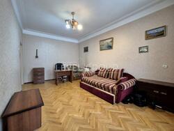 Продаж 2-кімнатної квартири в сталінці на Івана Федорова вул., 6 фото 5 Продаж 2-кімнатної квартири в сталінці на Івана Федорова вул., 6 фото 5