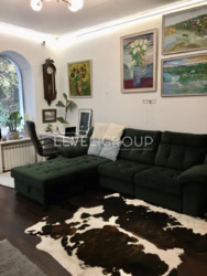 ������ 3 ��. ��������, ���. �. �������������, 9, ��� ���� 3