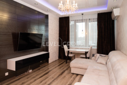  2   RiverStone    5