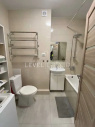 Продається 2к квартира . 67м2. Варшавський мікрорайон фото 6 Продається 2к квартира . 67м2. Варшавський мікрорайон фото 6