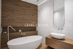 ������ 3-������� �������� | ������� | �� Park Stone ���� 12