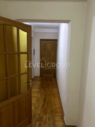 Пропонується до продажу простора 3-кімнатна квартира (72.6 м²) на 2-му поверсі на Лісовому проспекті, 4-А (будинок 1970 року, чеський проєкт). фото 8 Пропонується до продажу простора 3-кімнатна квартира (72.6 м²) на 2-му поверсі на Лісовому проспекті, 4-А (будинок 1970 року, чеський проєкт). фото 8