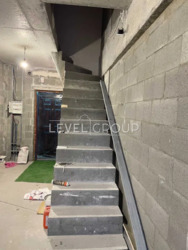  82/96 2  Comfort Town.  .   .  2