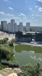 ��������� 1� �������� � �� '�����' Seven, �� ����������� �� ������ ����������� ��������� 20-�. ���� 2