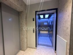  3    Svitlo Park  9
