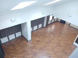 ������ ������������� 9 ��������� �������� ��������� 555� � ������� �� ��������� ���� 25