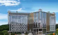  1    Podil Plaza & Residence       5