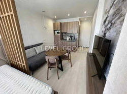 ��������� ������� ��������-�����, �� UNO City, ���. ����� ����� 25, ������������� ����� ���� 6