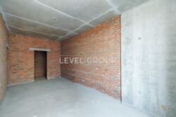  Edelweiss House 2 83,302  72   .  13