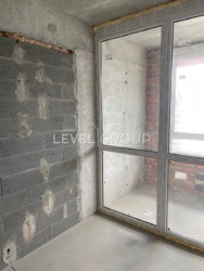 ������ 2� �������� 75�2 � �� 'GREAT', ����� �.�������� ���� 10