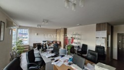 ����������� �������� 2-������� �������� ������ 61,4 �² � ����������� ��������� �������� �����-����� '�������' ���� 10