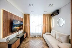 ��������� ������� �� ����� �������� 44 �² �� 14�� ������ � ����� ��������. ���� 11