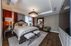 193²        Jack House!  14