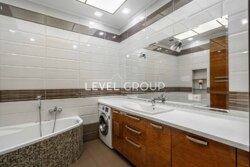 ������ 3-������� �������� � ����� ����, ���. ���������, 29-� (��� ����) ���� 11