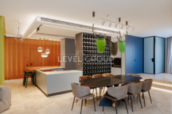 Унікальна квартира з терасою — 187 м² простору, стилю та комфорту фото 1 Унікальна квартира з терасою — 187 м² простору, стилю та комфорту фото 1