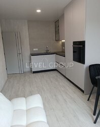 ������ ������� �������� � ������������� �������� � �� �Svitlo Park�, ���� 2