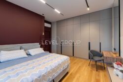   128 2  River Stone  18