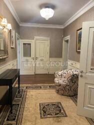 ������ �������� 240 ��.� �� ���������� 103. ����� ���� 21