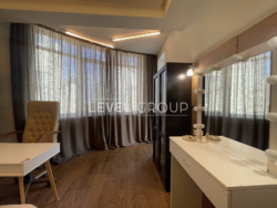 ЖК Смарагдовий, дуже затишна квартира з вишуканим ремонтом, 170 кв.м. фото 9 ЖК Смарагдовий, дуже затишна квартира з вишуканим ремонтом, 170 кв.м. фото 9