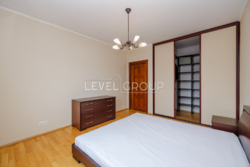 Продаж 4-кімнатної квартири в Cолом'янському районі фото 6 Продаж 4-кімнатної квартири в Cолом'янському районі фото 6