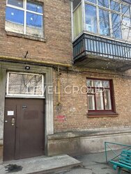 ��������� 2-������� ��������, �. ����������, ������������� �����, ������ ���� 13