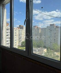 Пропонується до продажу простора 1-кімнатна квартира площею 42 м² у популярному районі Позняки, за адресою вул. Ревуцького, 18А. фото 4 Пропонується до продажу простора 1-кімнатна квартира площею 42 м² у популярному районі Позняки, за адресою вул. Ревуцького, 18А. фото 4