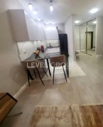 2-   Park Avenue VIP  4