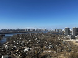 ������ ������ 2� �������� �� Seven ���� 1