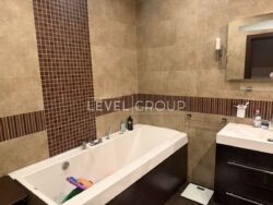 ������ 3� ������� �������� � ����� �������, ����������� �� ������� �������� ������� 12� ���� 6