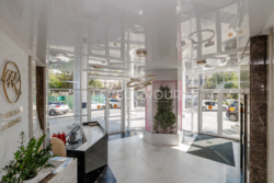     4       'Podil Plaza & Residence'  . 73  26
