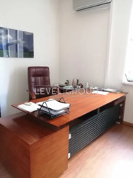 ������ �������� ��� ���������� 3-��� .��.100 �2 � �������� ���� 4